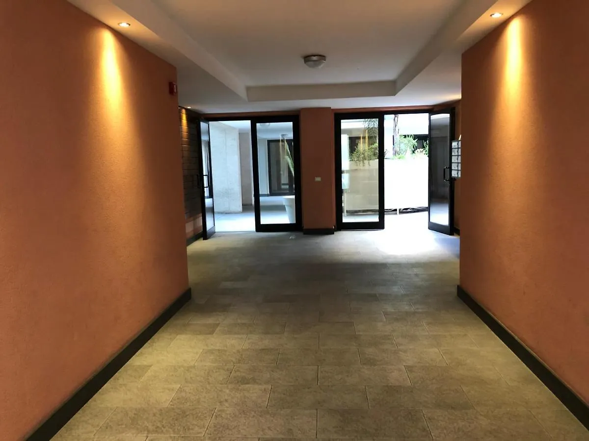 Ica Exclusive Apartment Catania 0*,  Italia